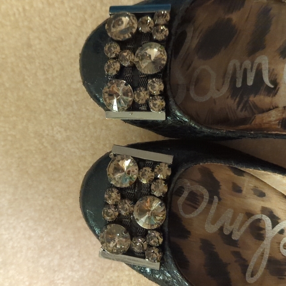 Sam Edelman Caper Boa Snake with Jewel Embellishment Flats (Sz 6.5) - Picture 2 of 4